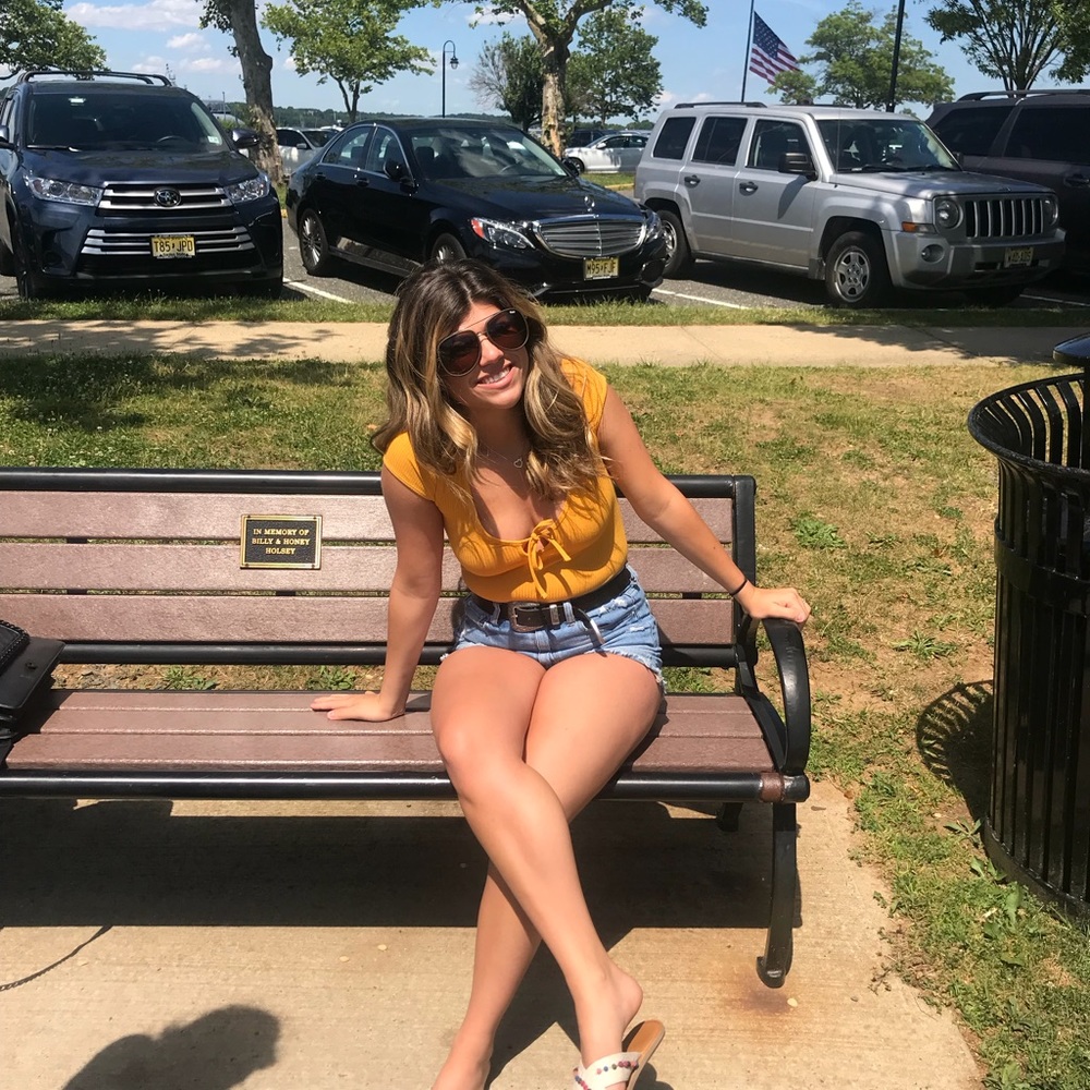 Meet your Posher, Josephine